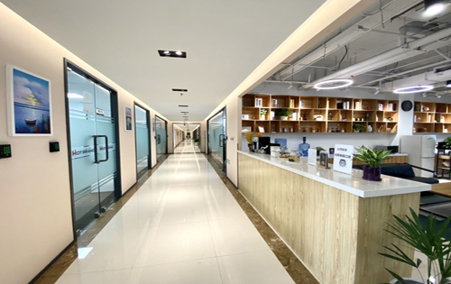 隆盛大厦休闲区